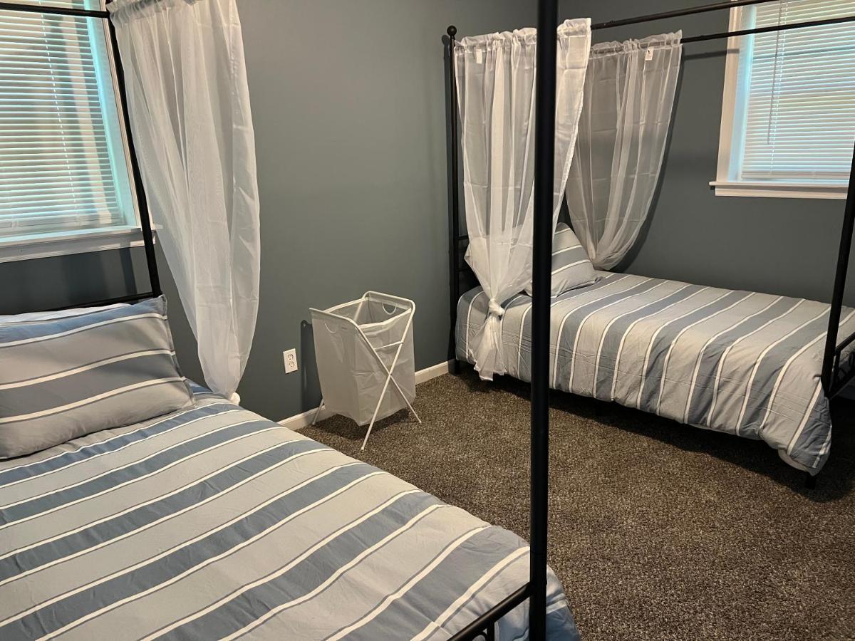 ماثيوز Blue Lagoon Hostel Shared Room المظهر الخارجي الصورة