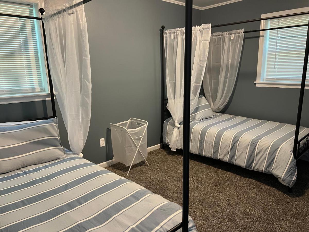 ماثيوز Blue Lagoon Hostel Shared Room المظهر الخارجي الصورة